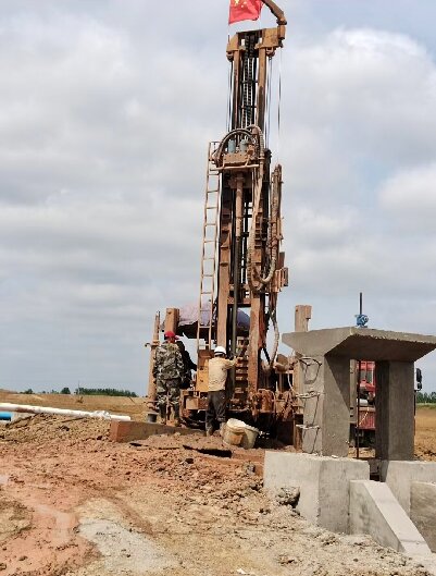 界首工地施工用水井